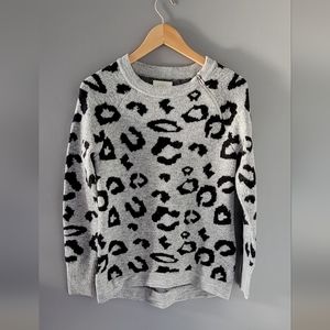 Abercrombie xs zipper detail grey leopard sweater